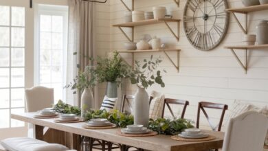 30 Farmhouse Dining Room Ideas That Blend Rustic Charm and Modern Style